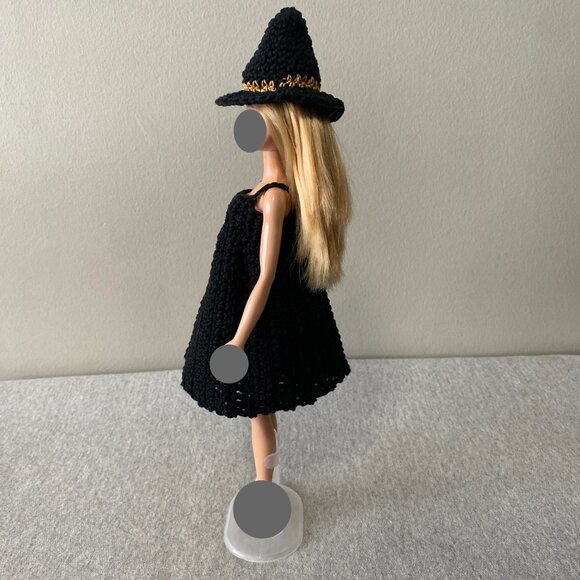 Handmade Crochet Halloween Black Gold Witch Outfit for 29cm Doll 2-Piece Set - Picture 6 of 12
